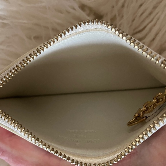 Louis Vuitton Vernis Key Cles Pouch - Picture 6 of 8